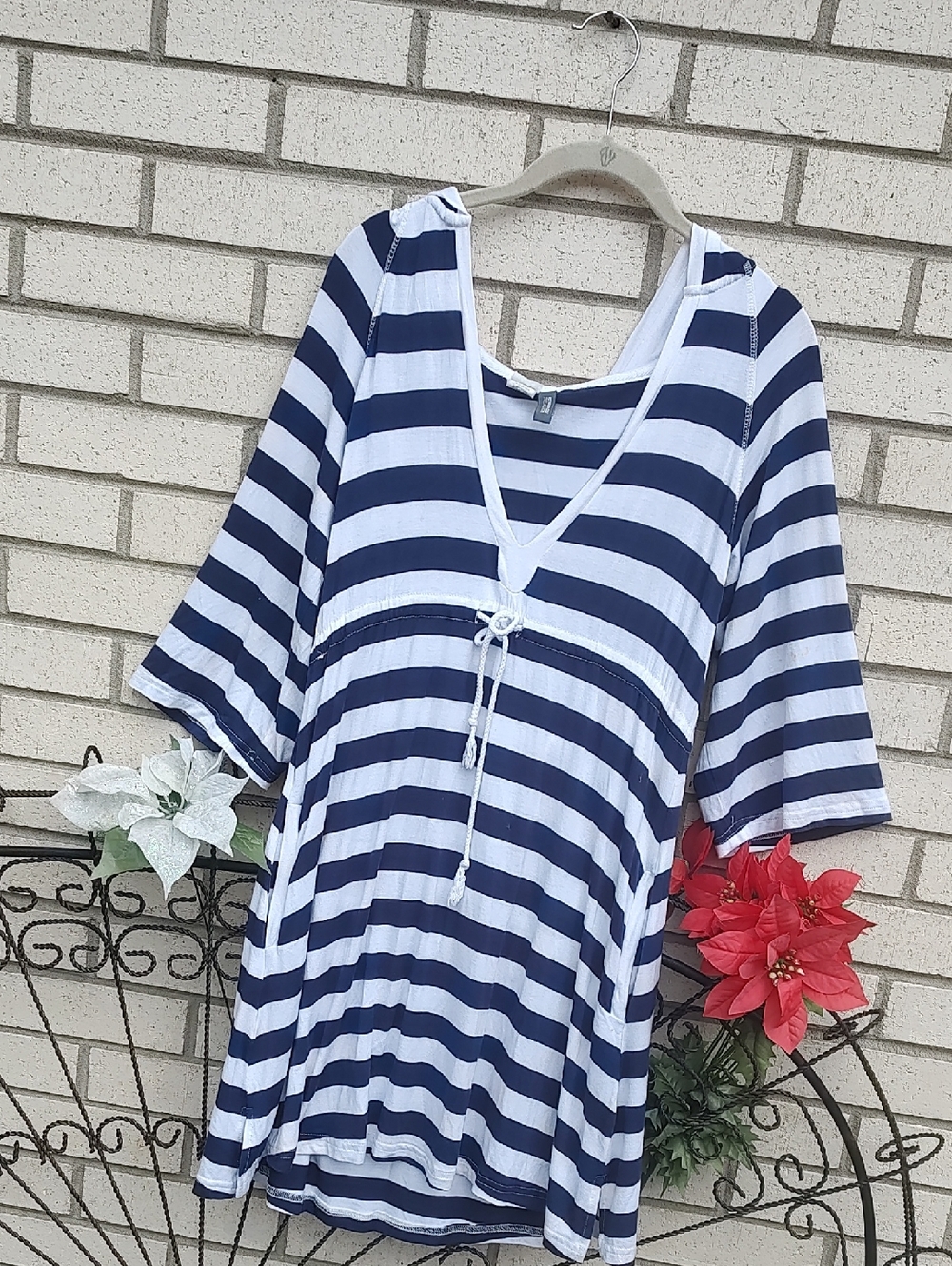 Kenneth Cole Reaction//Striped (Pool) Dress - Picture 6 of 11